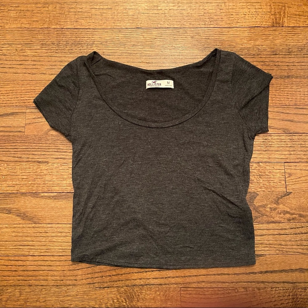 Hollister Crop Top